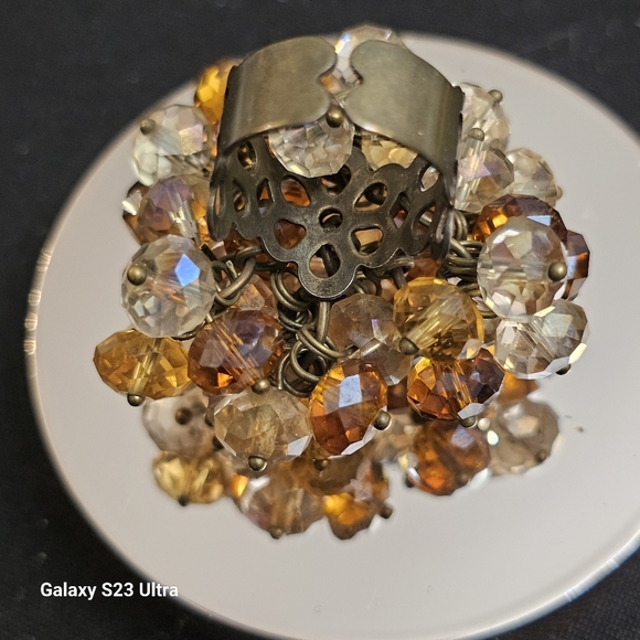 Large Crystal Cluster Ring  6-1/2 adjustable - Picture 4 of 7